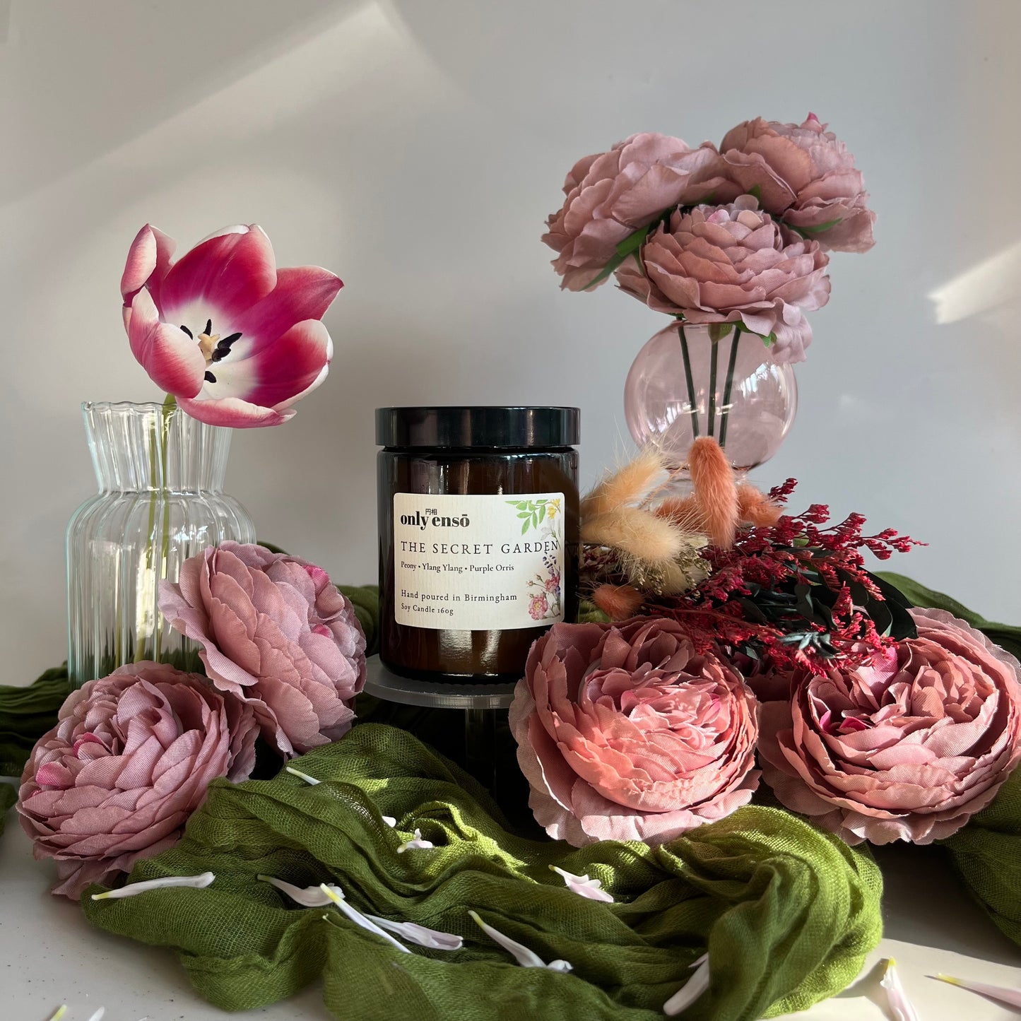 The Secret Garden Soy Wax Candle | Peony, Ylang Ylang and Purple Orris