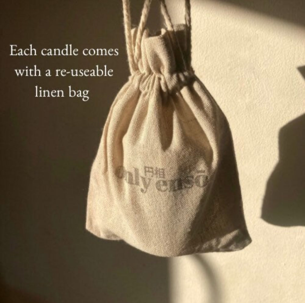 Golden Nectar Soy Wax Candle | Pink Lychee, Sun Ripened Pear and Golden Nectarine