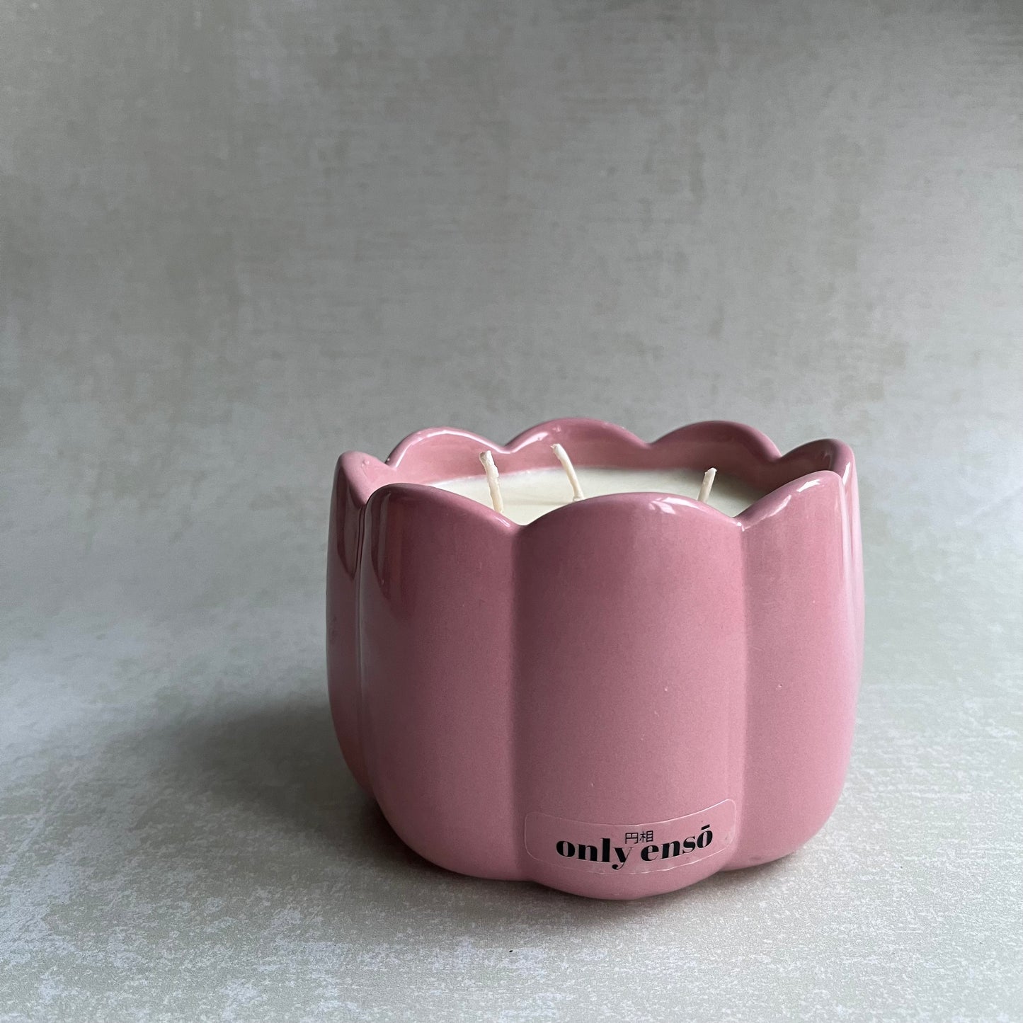 Ceramic Lotus Flower Soy Wax Candle | Cardamom, Rose Petal and Tonka Bean